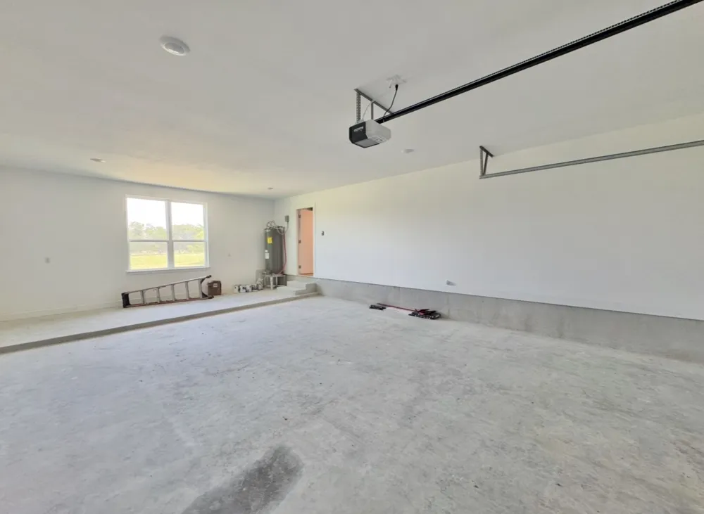 1294 Private Road 7037 Lexington, TX 78947