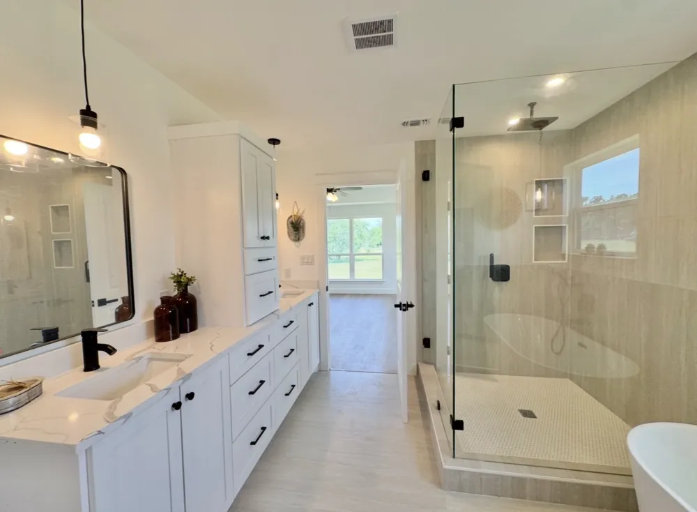 1294 Private Road 7037 Lexington, TX 78947