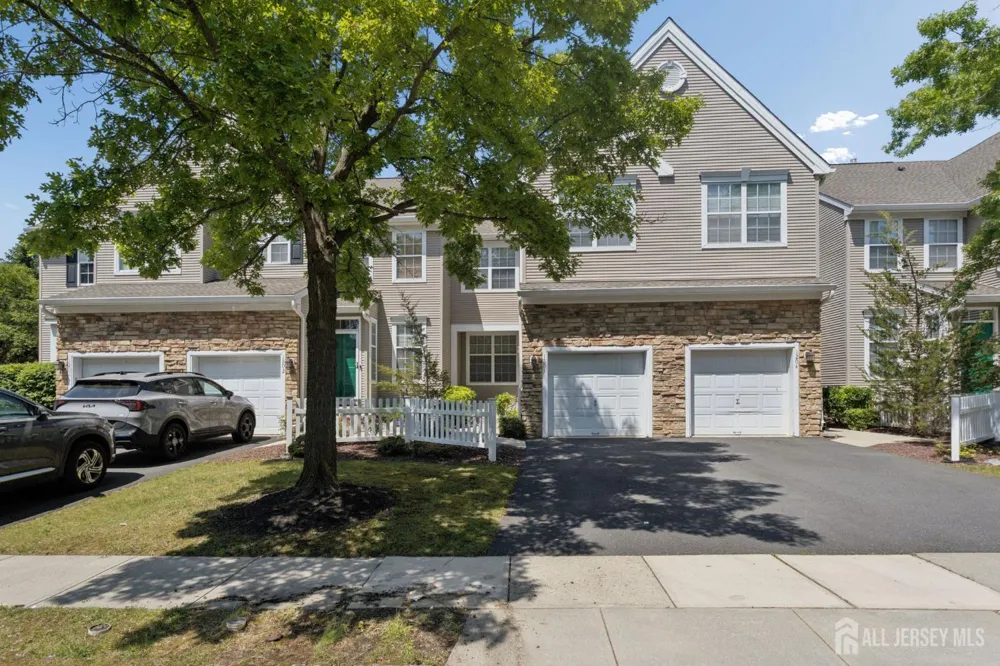 1203 Yarrow Circle South Brunswick, NJ 08810