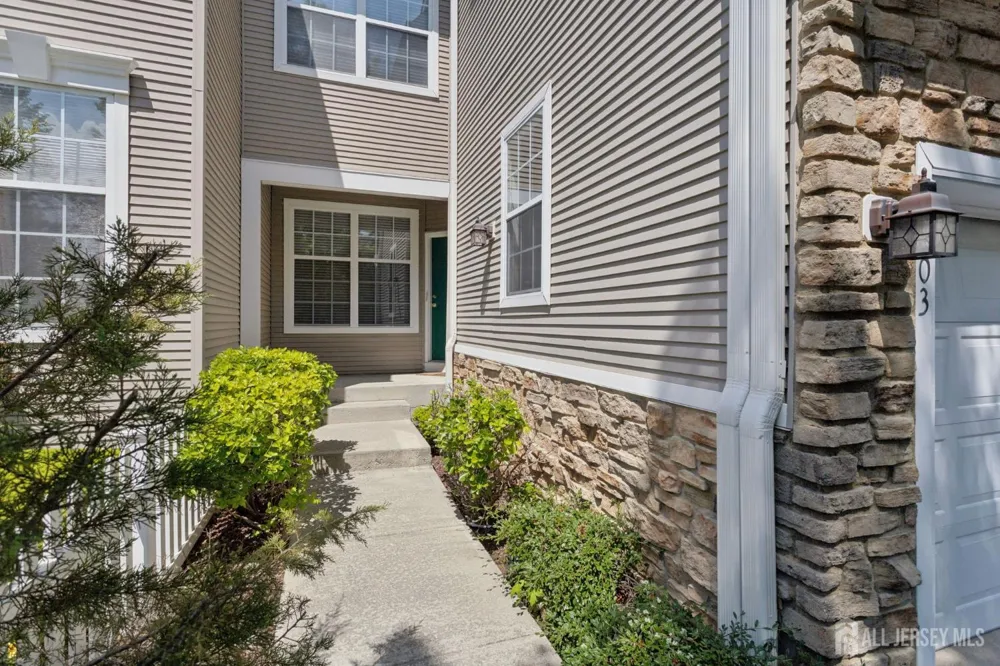 1203 Yarrow Circle South Brunswick, NJ 08810