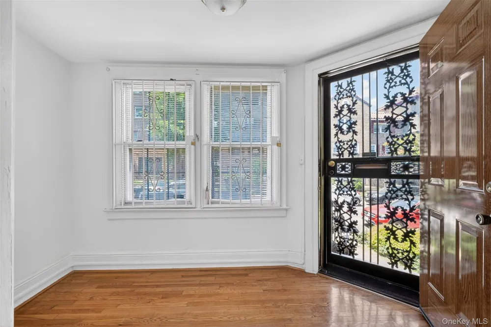 34-39 75th Street Jackson Heights, NY 11372