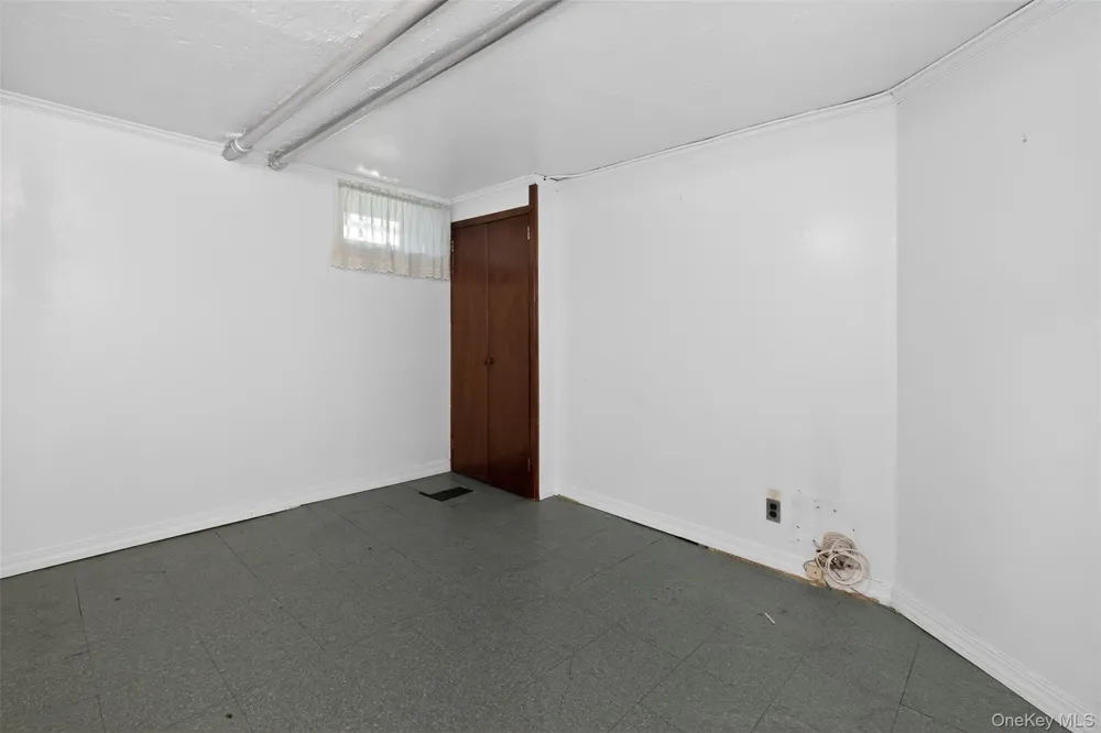 34-39 75th Street Jackson Heights, NY 11372