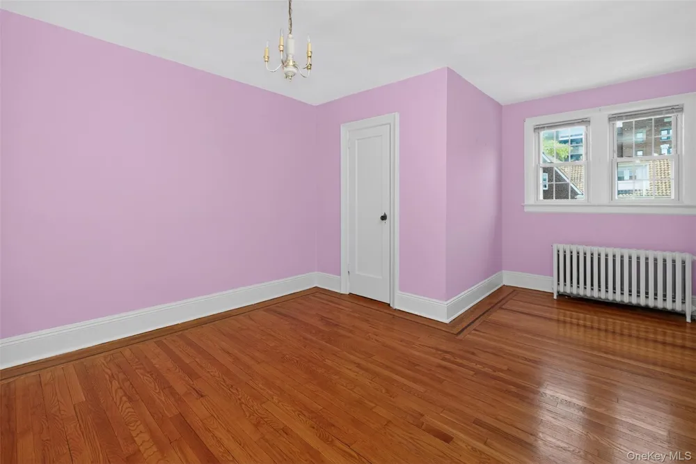 34-39 75th Street Jackson Heights, NY 11372