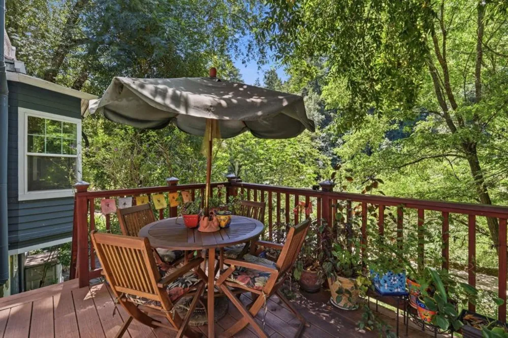 9625 Highway 9 Ben Lomond, CA 95005