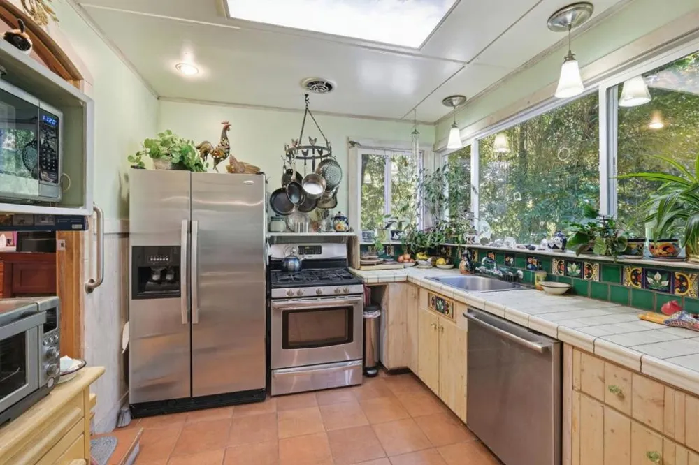 9625 Highway 9 Ben Lomond, CA 95005