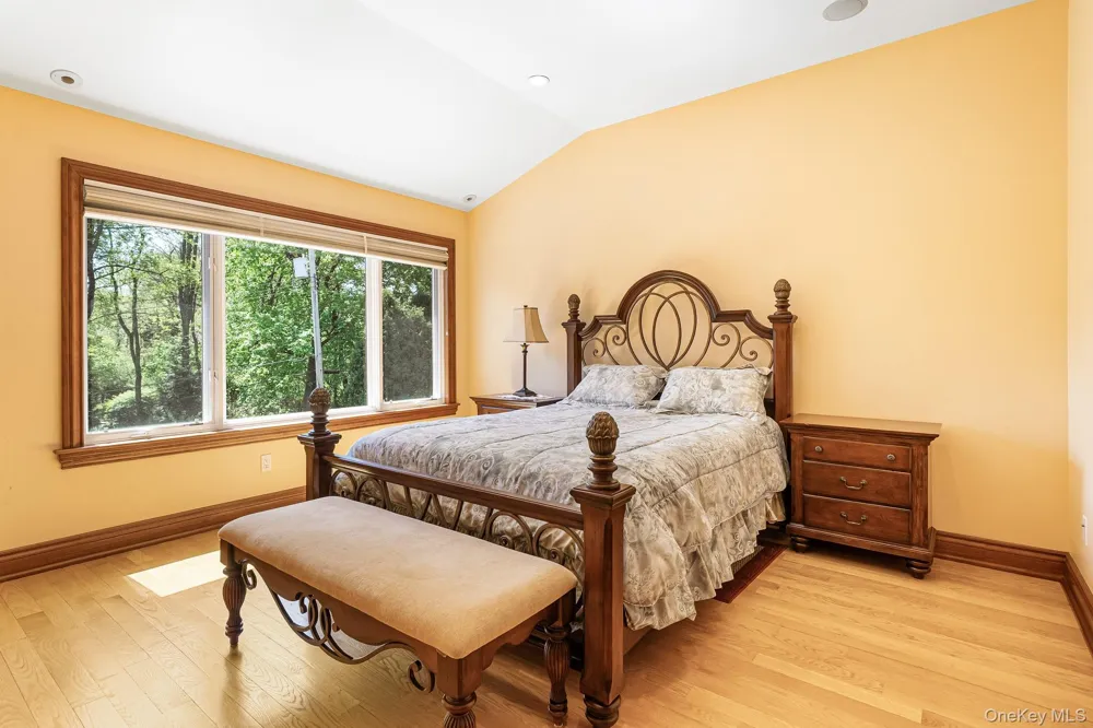 33 Winding Road Farm E Ardsley, NY 10502