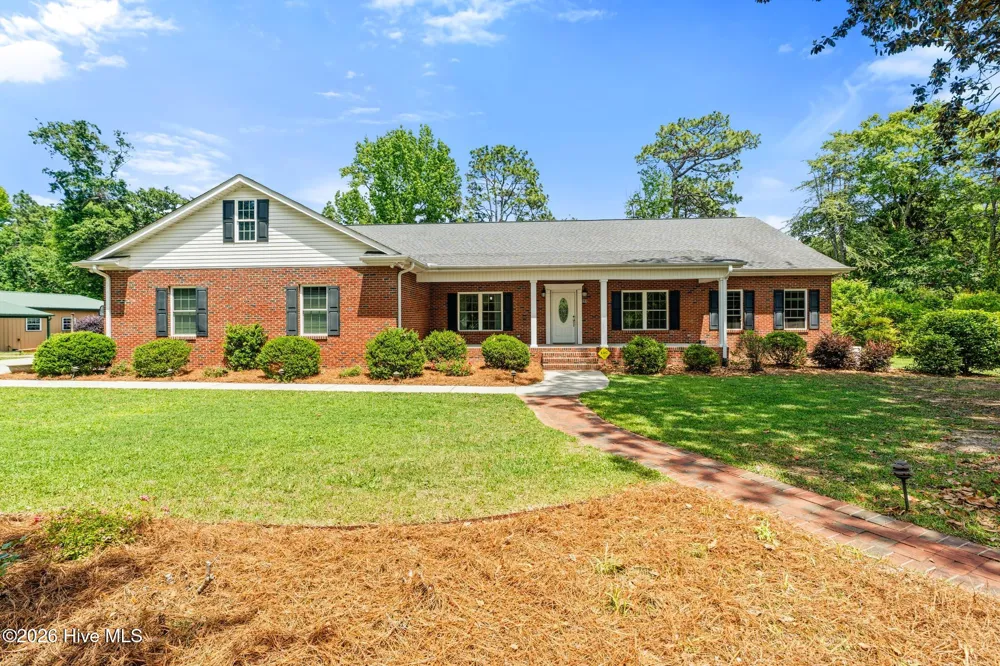 408 Jefferson Street Hamlet, NC 28345