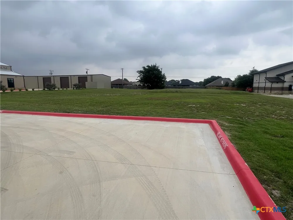 1801 E Elms Road Killeen, TX 76542