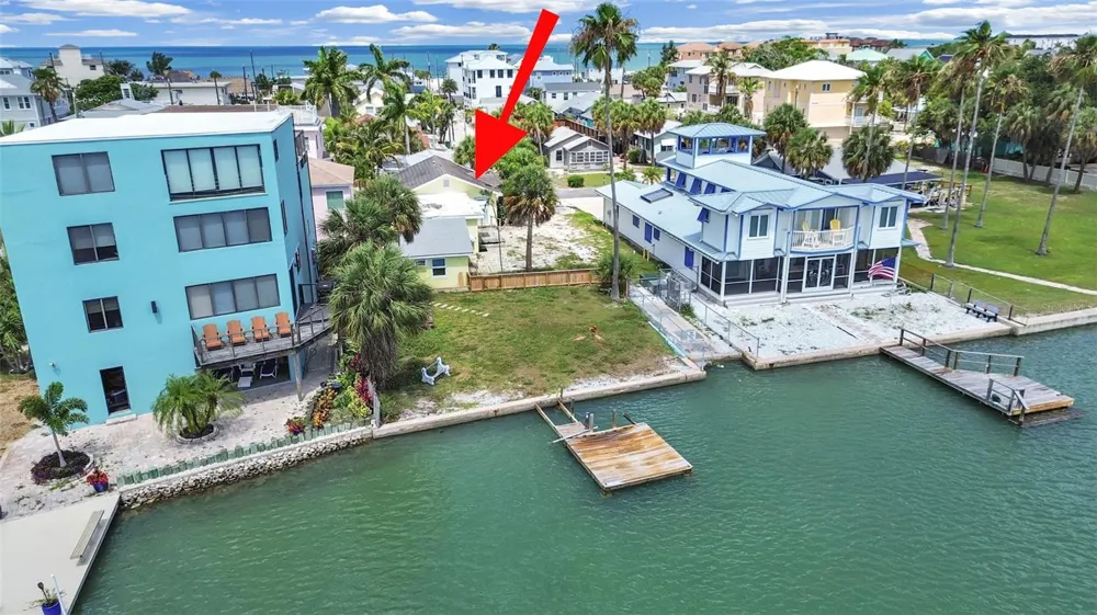 201 90TH AVENUE Treasure Island, FL 33706