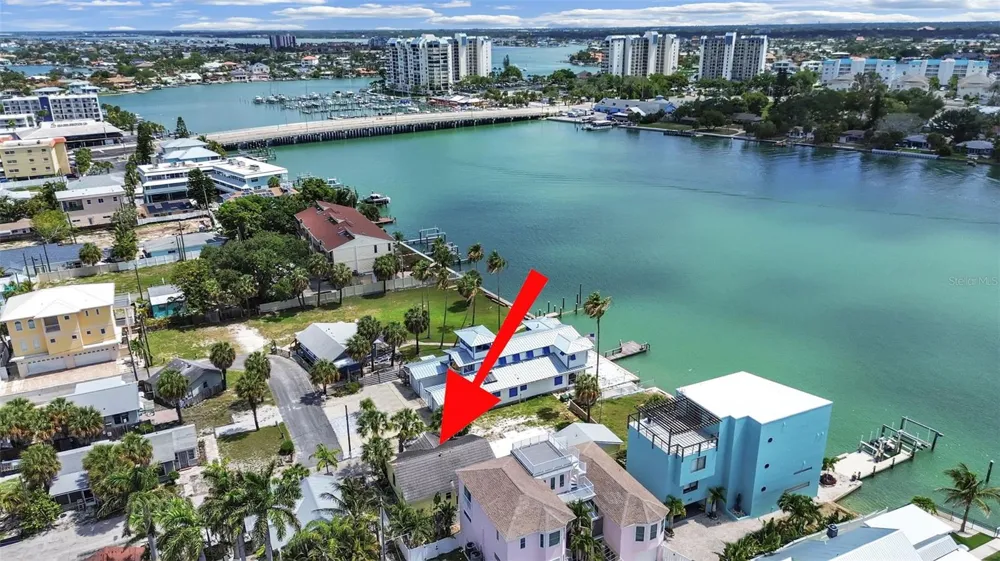 201 90TH AVENUE Treasure Island, FL 33706