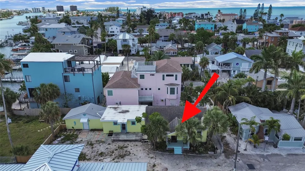 201 90TH AVENUE Treasure Island, FL 33706