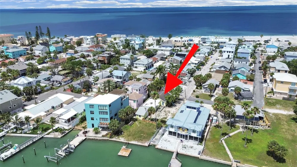 201 90TH AVENUE Treasure Island, FL 33706