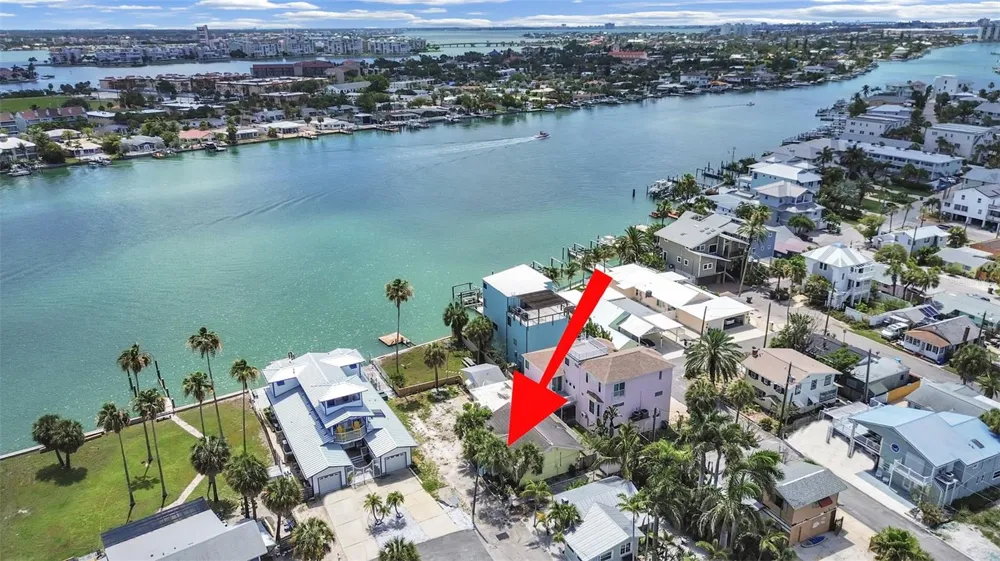 201 90TH AVENUE Treasure Island, FL 33706