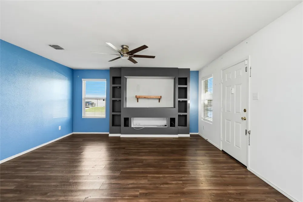 2802 Highgarden Trail Crandall, TX 75114