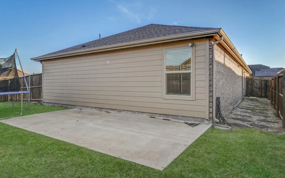 2802 Highgarden Trail Crandall, TX 75114