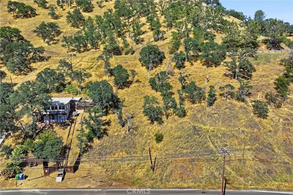 12690 Lakeshore Clearlake, CA 95422
