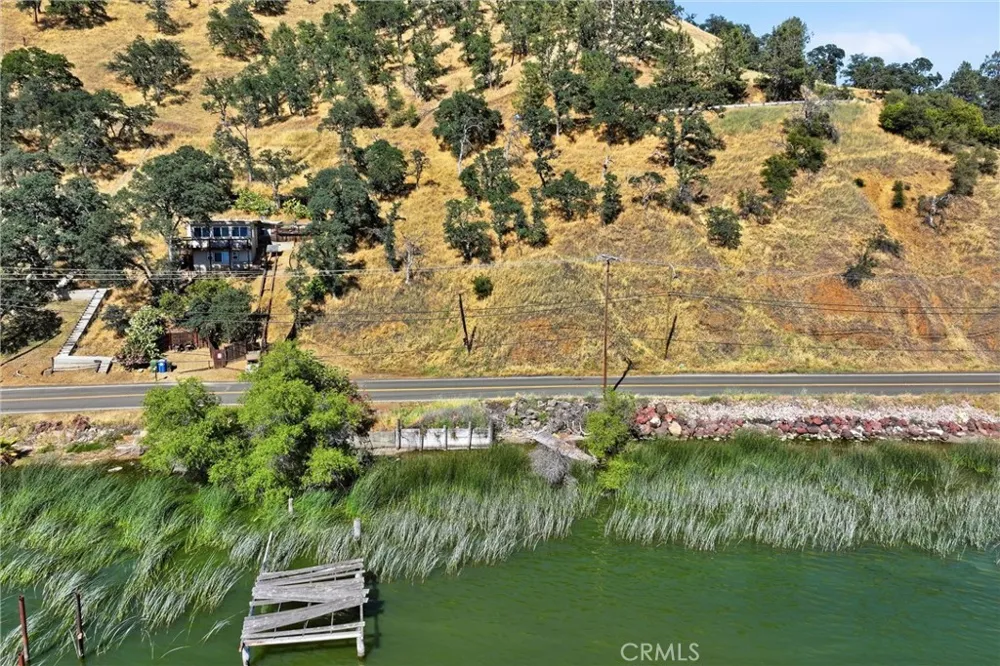 12690 Lakeshore Clearlake, CA 95422