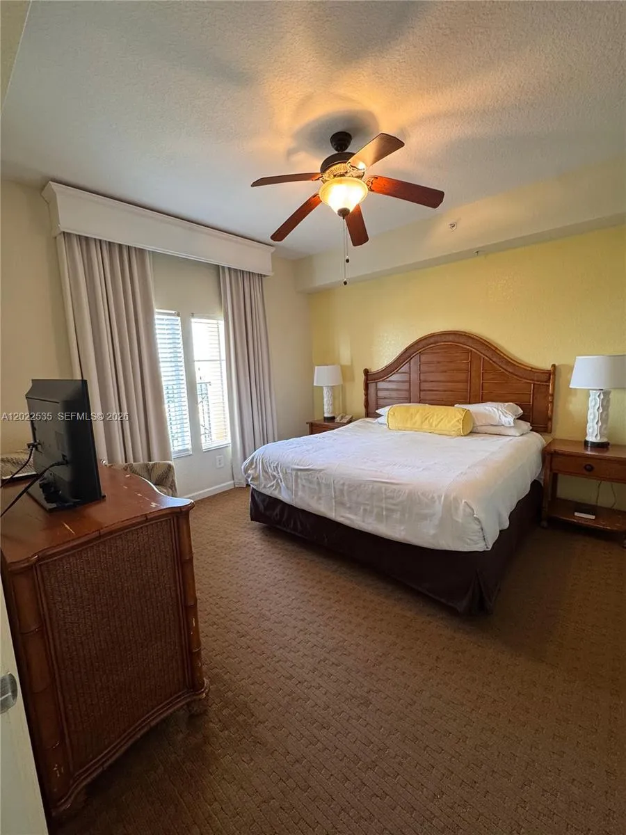 8101 RESORT VILLAGE #31411 Orlando, FL 32821