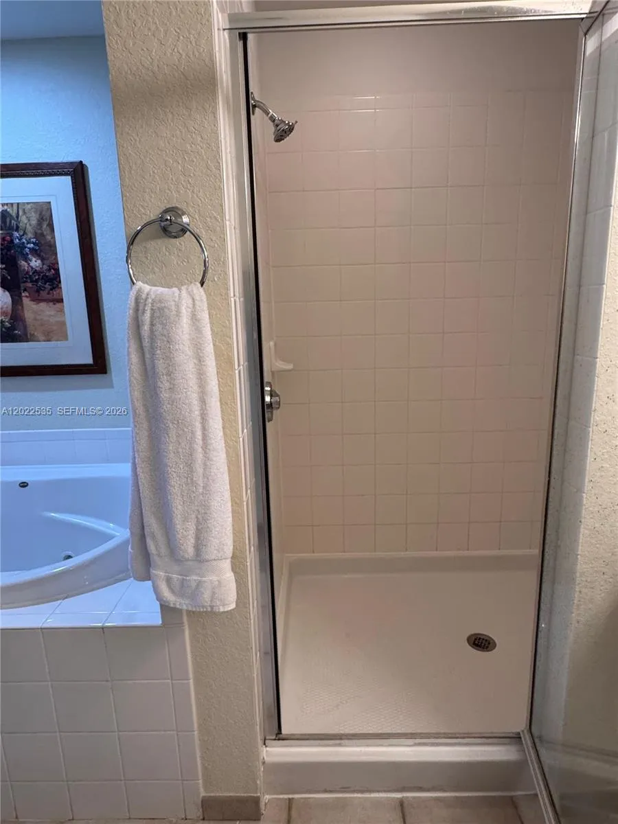 8101 RESORT VILLAGE #31411 Orlando, FL 32821