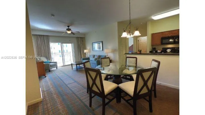 8101 RESORT VILLAGE #31411 Orlando, FL 32821