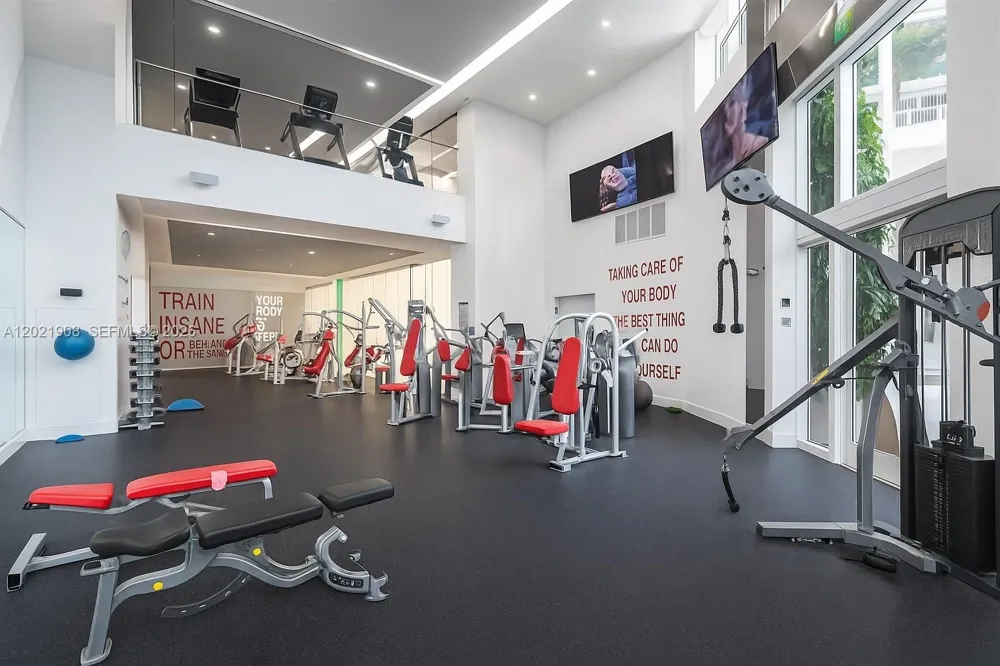901 Brickell Key Blvd #3307 Miami, FL 33131