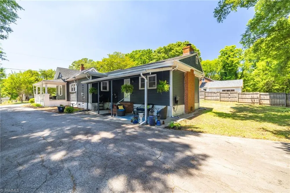 422 Patrick Street Eden, NC 27288
