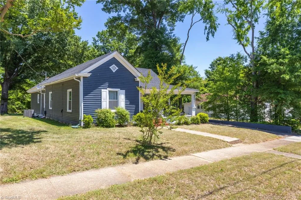 422 Patrick Street Eden, NC 27288