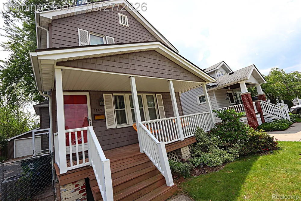 1149 Cambridge Road Berkley City, MI 48072