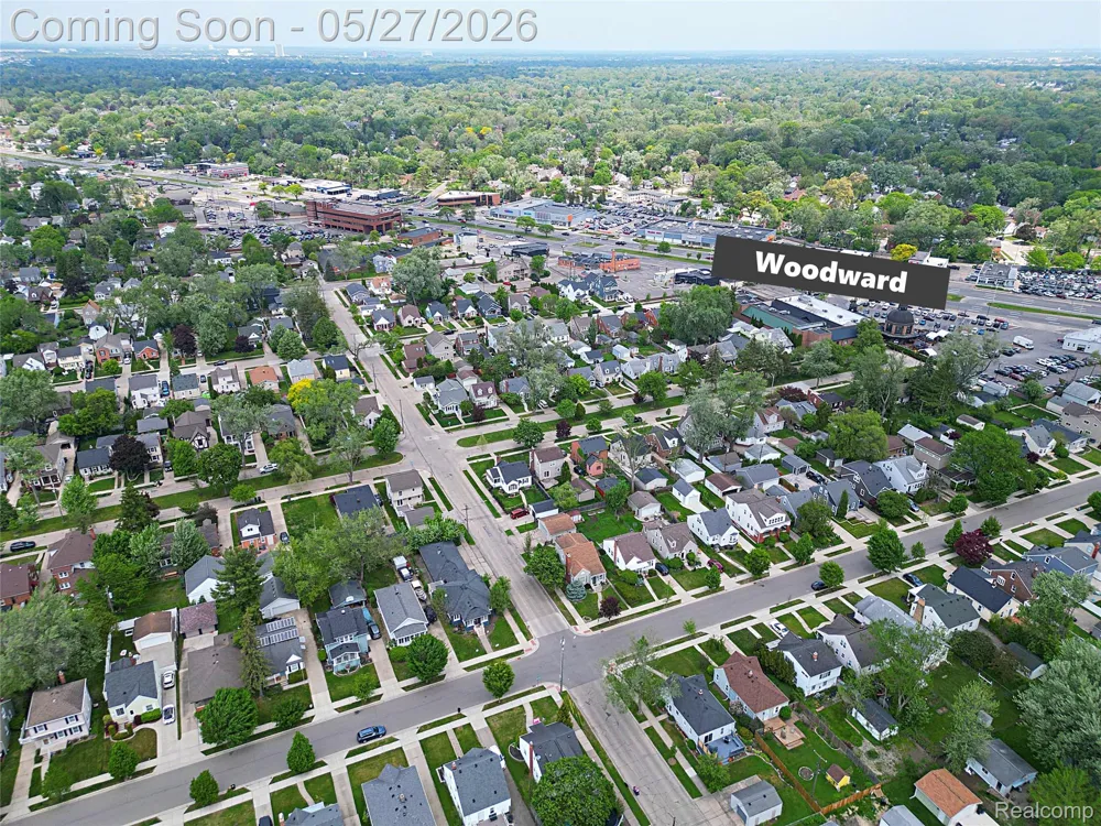 1149 Cambridge Road Berkley City, MI 48072