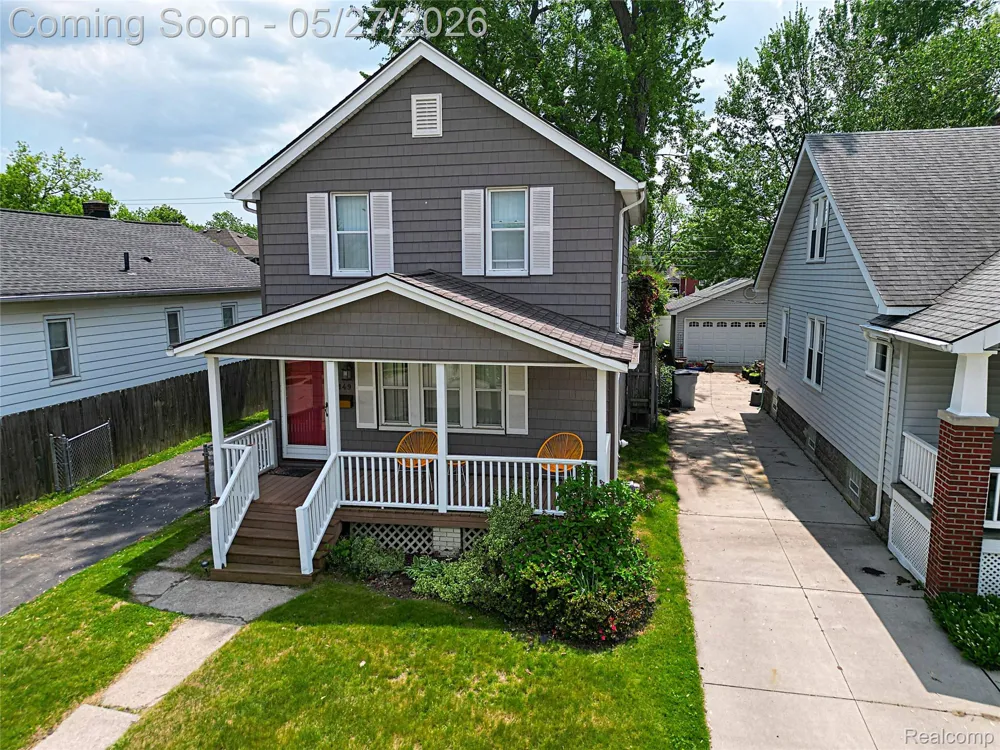 1149 Cambridge Road Berkley City, MI 48072