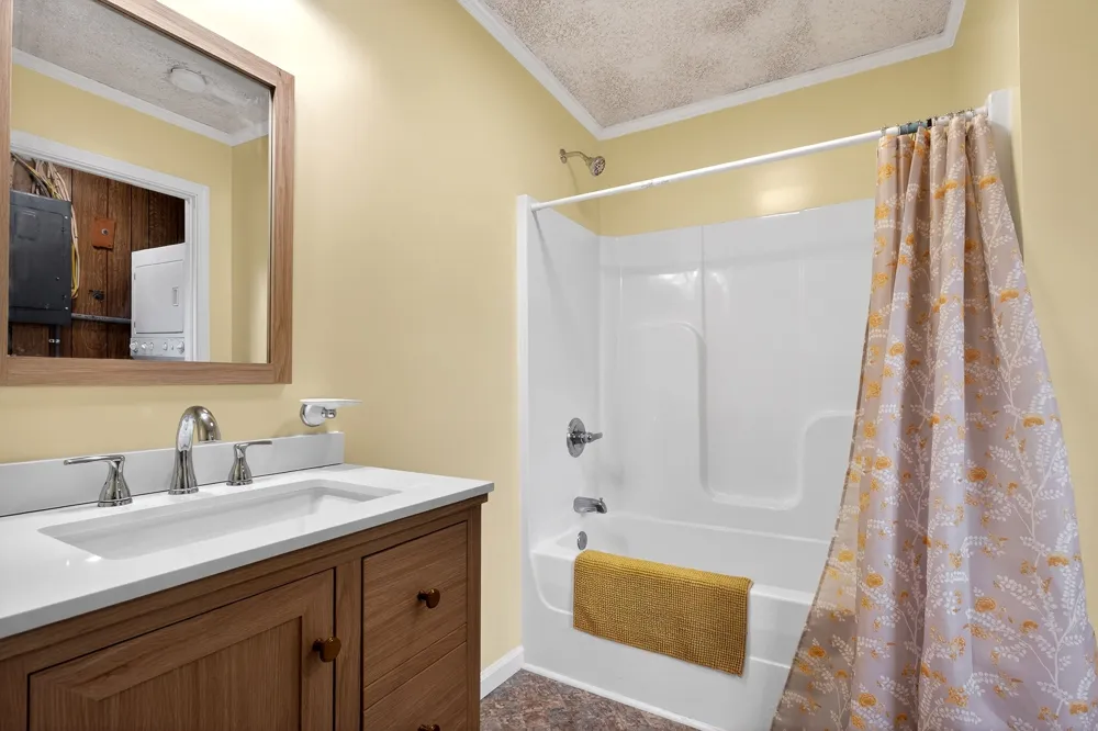 1372 Jamestown Hwy Livingston, TN 38570