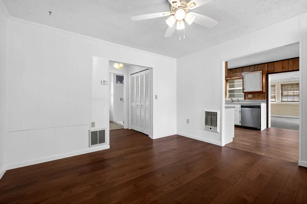 1372 Jamestown Hwy Livingston, TN 38570