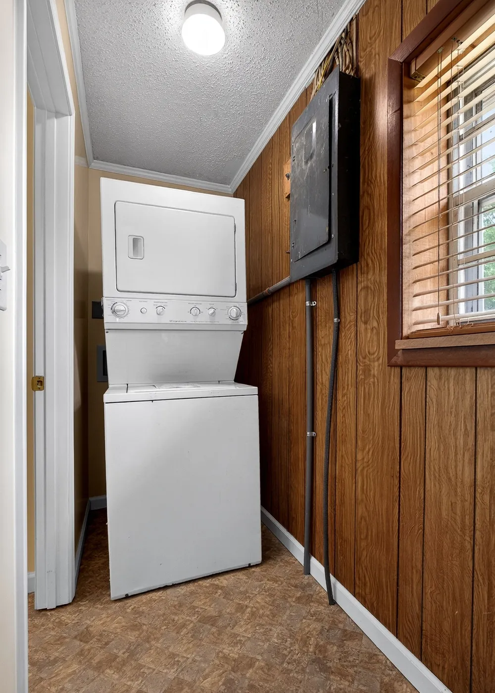 1372 Jamestown Hwy Livingston, TN 38570