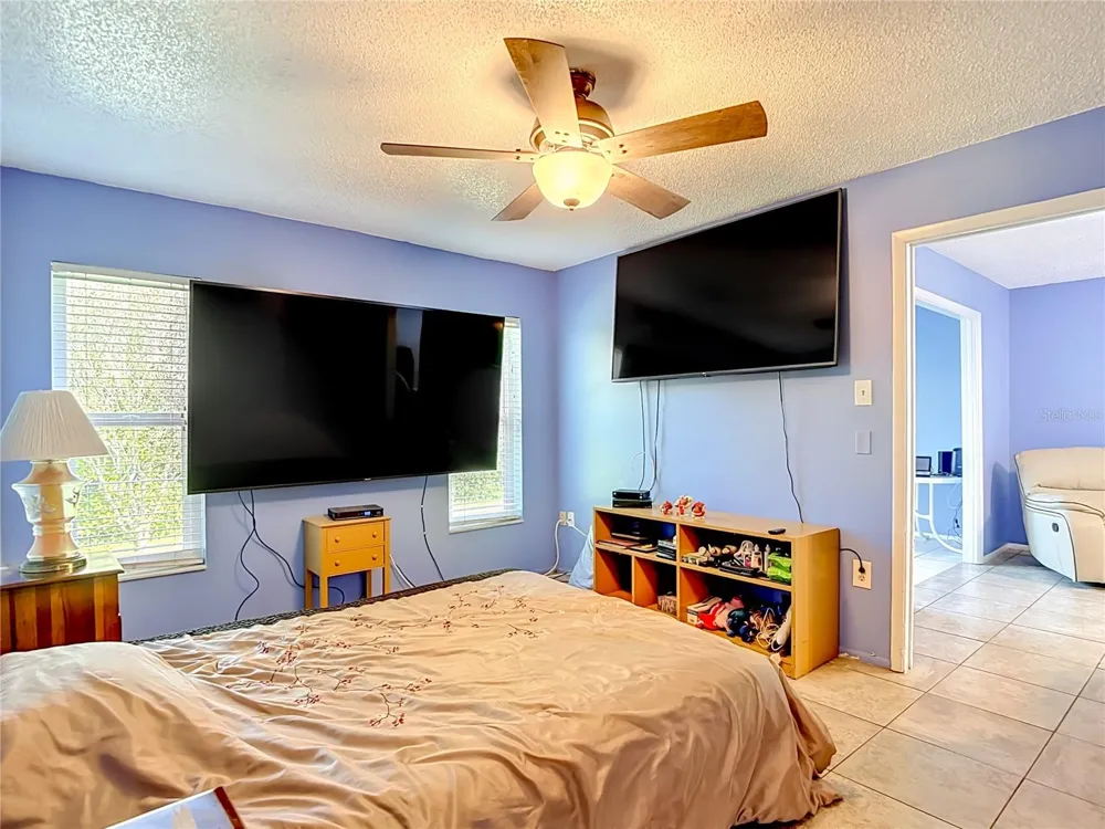 11543 ORLEANS LANE Port Richey, FL 34668