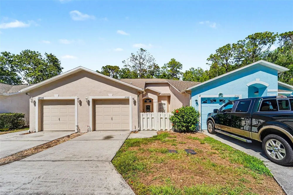 12514 HOLLYBROOK LANE Hudson, FL 34669