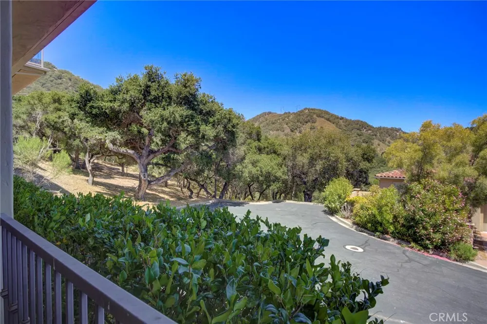 5765 Butter Cup Avila Beach, CA 93424