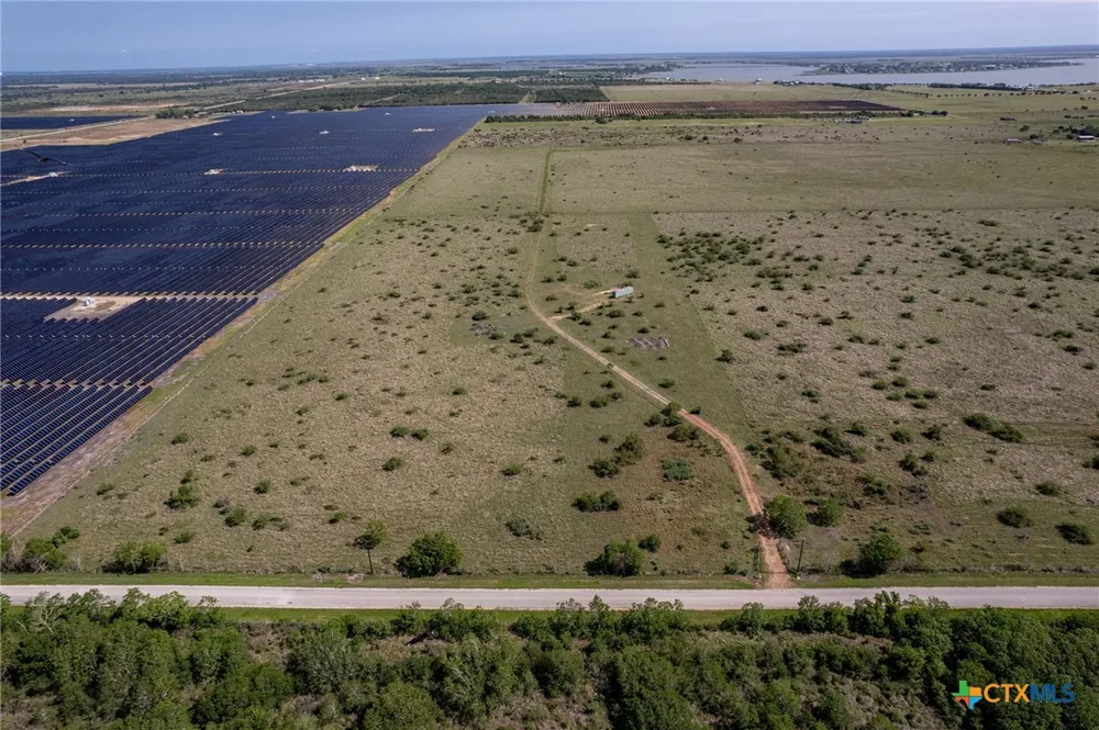 610 County Road 303 Port Lavaca, TX 77979