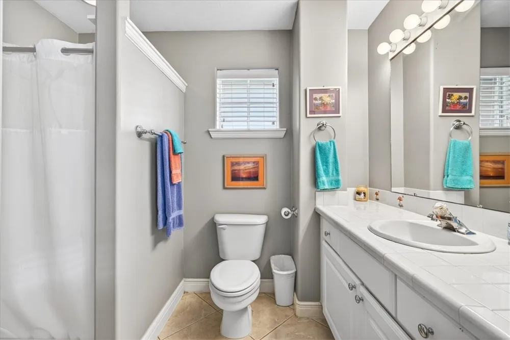 220 Keewaydin Port Aransas, TX 78373