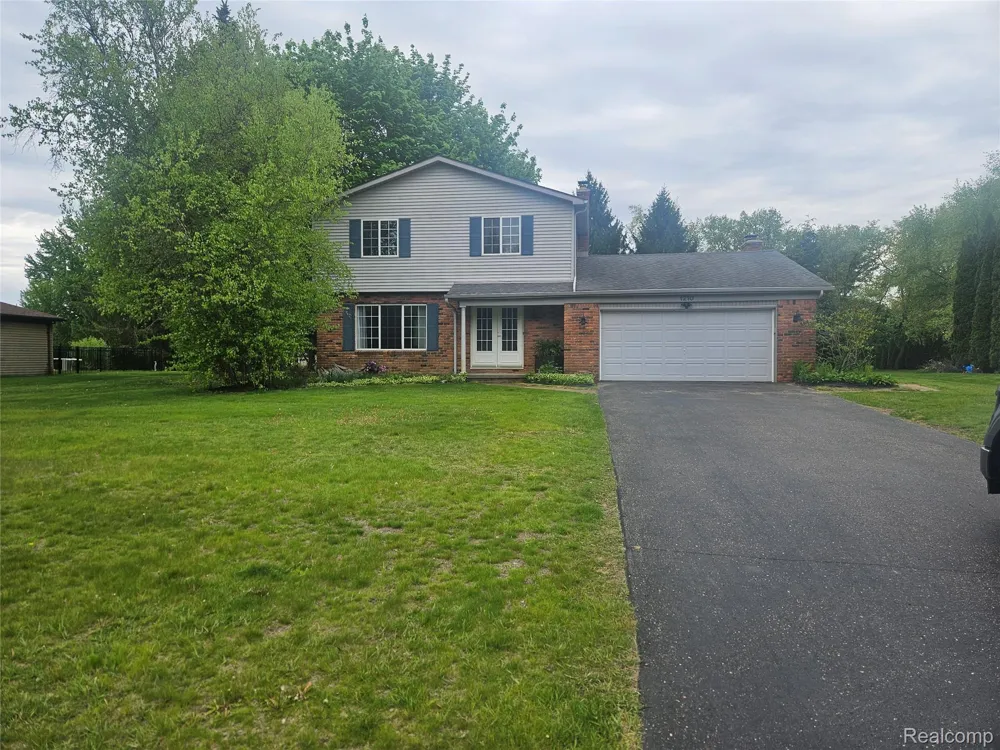 1210 Bay Ridge Highland Charter Township, MI 48356