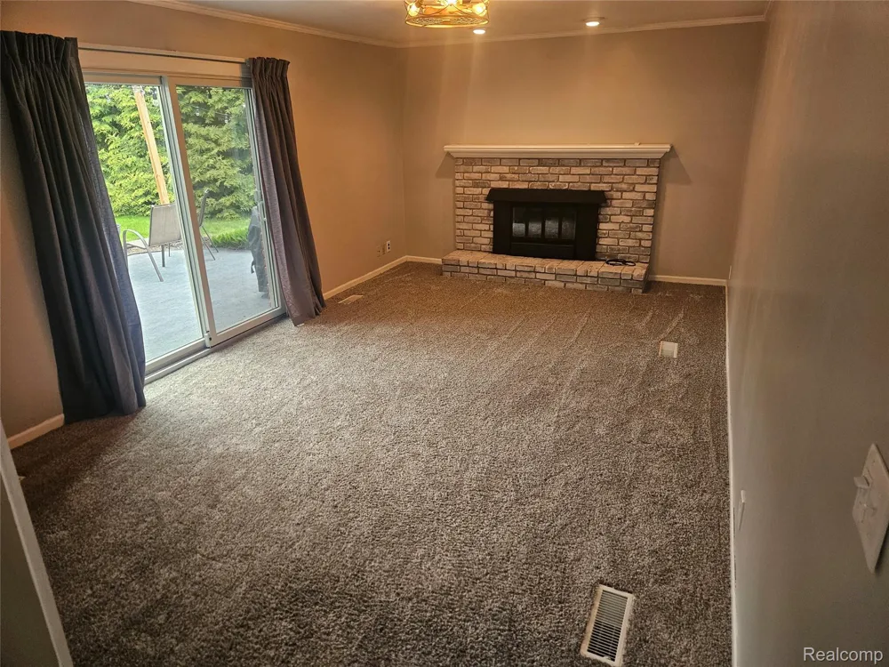 1210 Bay Ridge Highland Charter Township, MI 48356
