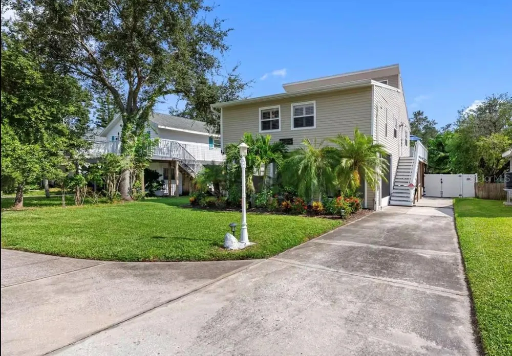 313 CRYSTAL BEACH AVENUE Crystal Beach, FL 34681
