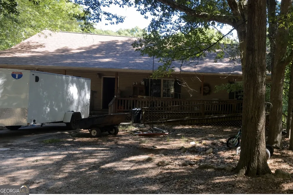 1990 Hewell RD NW Dewy Rose, GA 30634