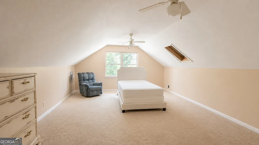 1990 Hewell RD NW Dewy Rose, GA 30634