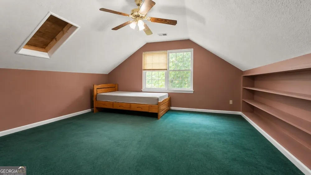 1990 Hewell RD NW Dewy Rose, GA 30634