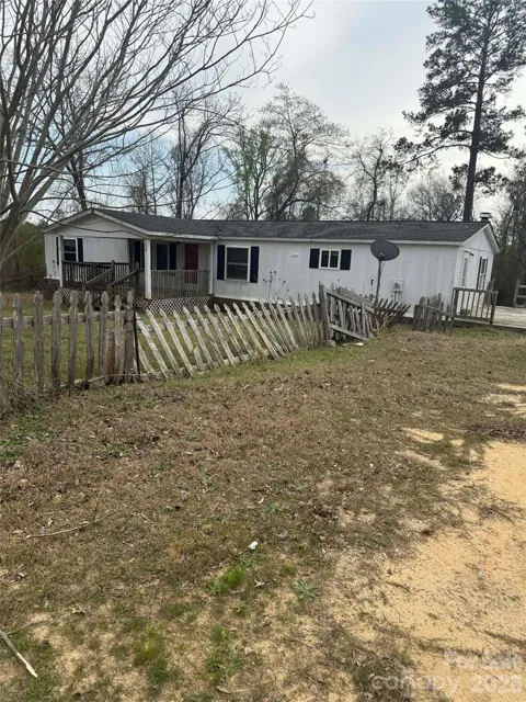 38 Short Eason Road