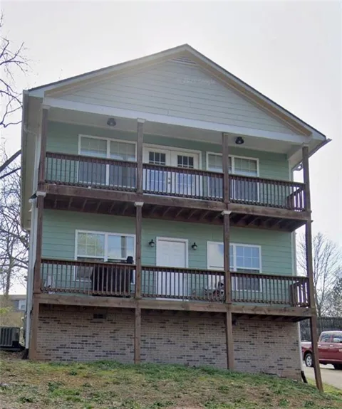 194 Strickland Avenue