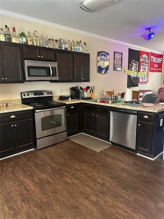 194 Strickland Avenue Athens, GA 30601