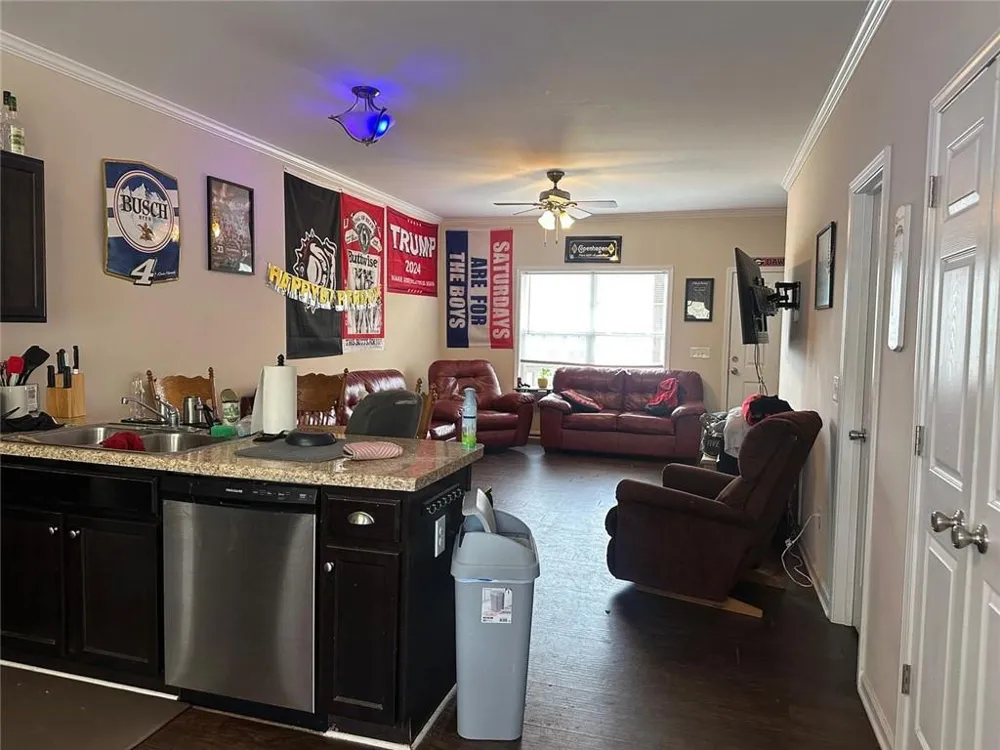 194 Strickland Avenue Athens, GA 30601