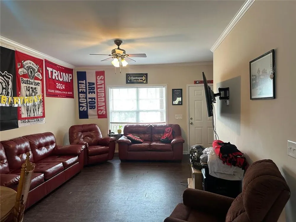 194 Strickland Avenue Athens, GA 30601