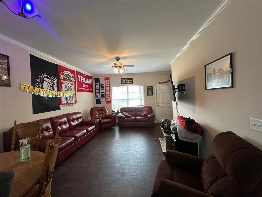 194 Strickland Avenue Athens, GA 30601